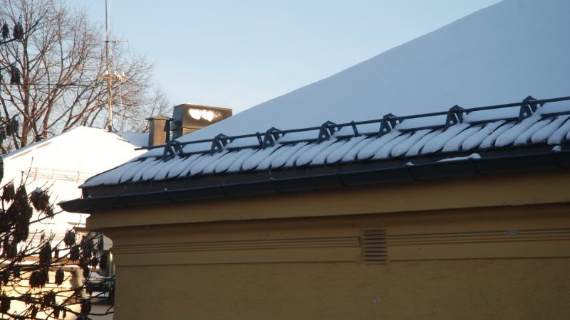 Особенности обогрева кровли электронагревательным кабелем