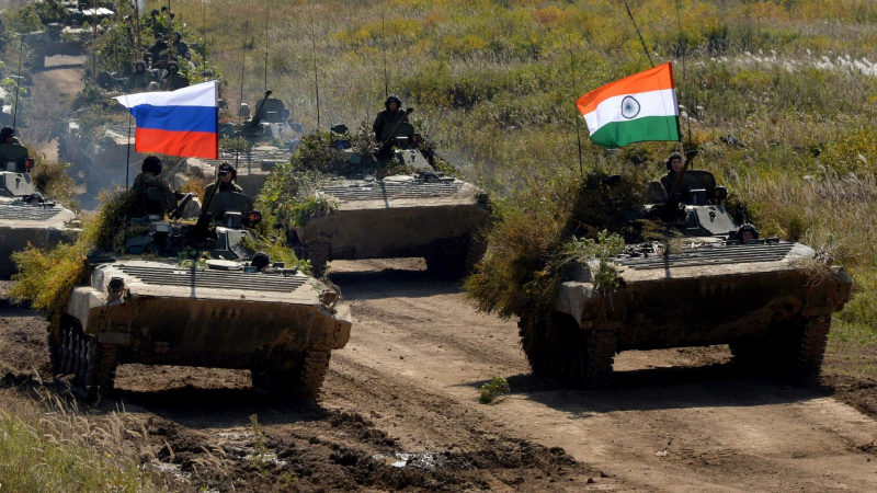 Главы Минобороны России и Индии обсудят вопросы военного сотрудничества