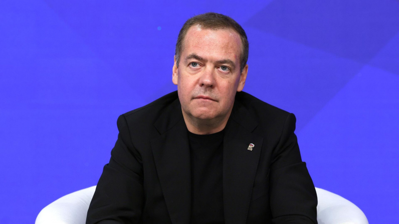 Медведев назвал Тайвань неотъемлемой частью Китая