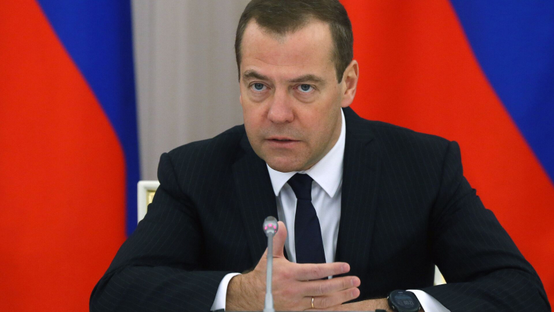 Медведев рассказал о последствиях западной политики «разделяй и властвуй»