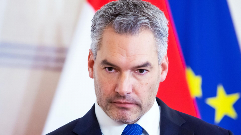 Нехаммер выразил готовность принять переговоры по Украине в Вене