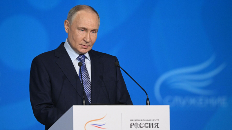 Путин поздравил Токаева и народ Казахстана с 80-летием Победы
