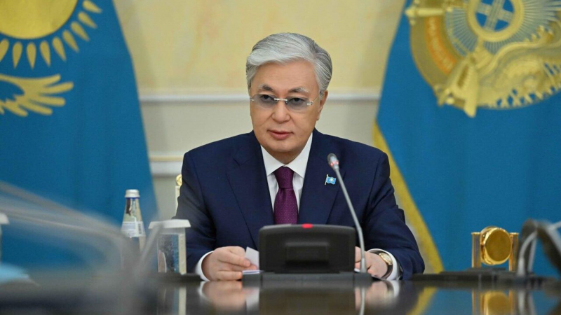Токаев поручил обеспечить контроль за нелегальной миграцией в Казахстане